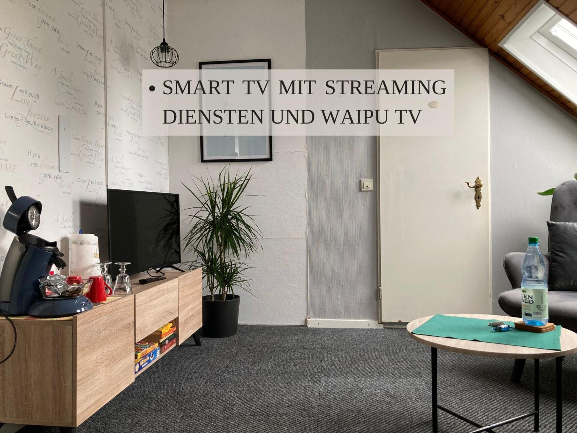 Haus Krabbe Ohne Kueche, Fuer 1-2 Personen, Doppelbett, Zentral Gelegen Zwischen Cuxhaven Und Bremerhaven, Hunde Kostenfrei Willkommen, Kostenfreier Parkplatz Wremen