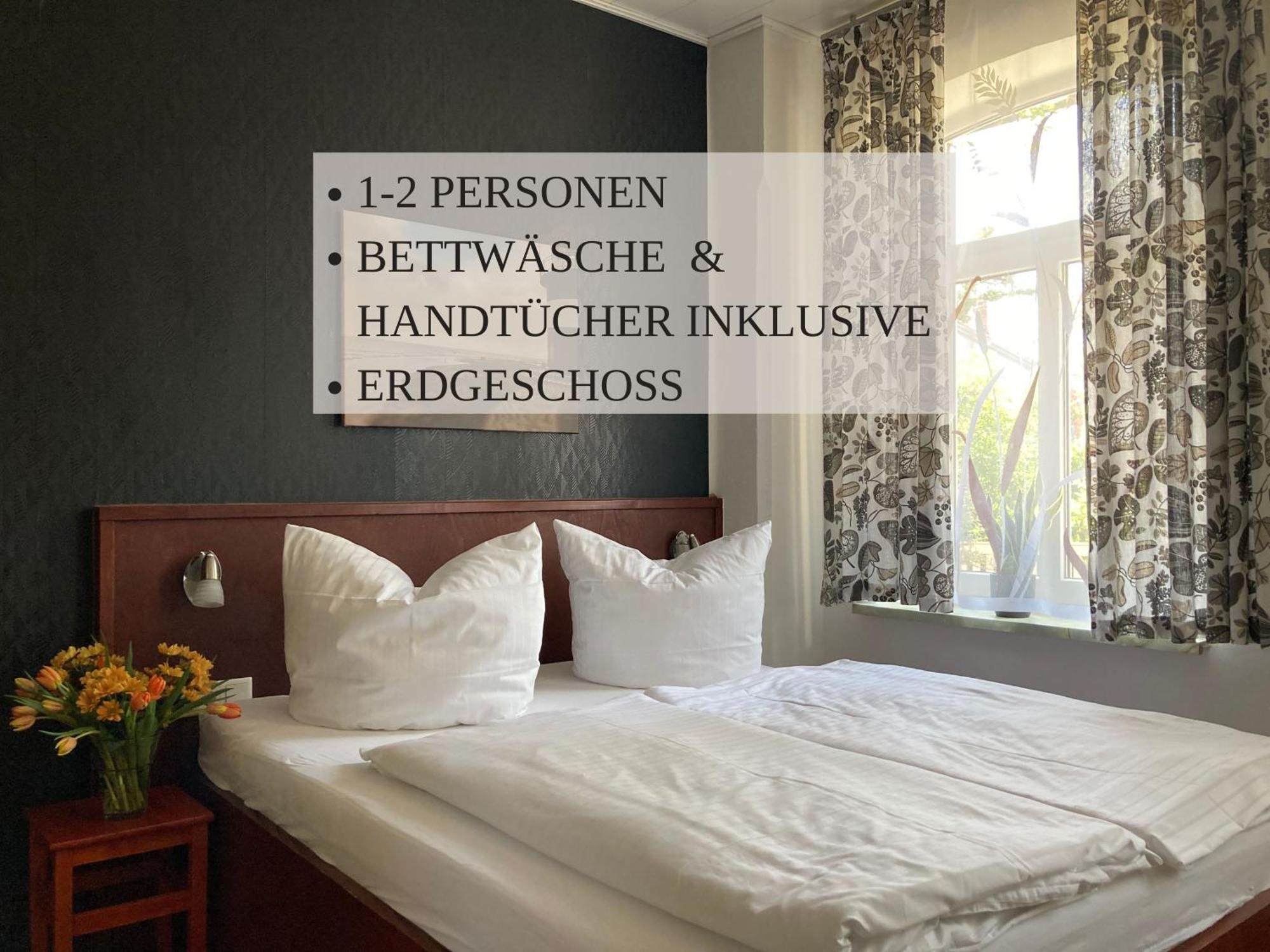 Haus Krabbe Ohne Kueche, Fuer 1-2 Personen, Doppelbett, Zentral Gelegen Zwischen Cuxhaven Und Bremerhaven, Hunde Kostenfrei Willkommen, Kostenfreier Parkplatz * Wremen